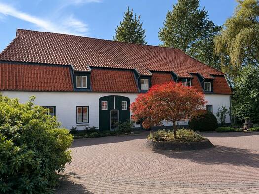 Mehrfamilienhaus zum Kauf als Kapitalanlage geeignet 890.000 € 11 Zimmer 424 m² 1.350 m² Grundstück Karby 24398