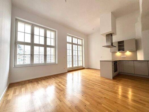 Wohnung zur Miete 1.228 € 4 Zimmer 93,4 m² 2. Geschoss frei ab 28.02.2026 Goldschmidtstraße 45 Zentrum-Südost Leipzig 04103