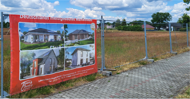 Bungalow zum Kauf provisionsfrei 293.900 € 92 m² 758 m² Grundstück frei ab sofort Freiwalde Schönwald 15910
