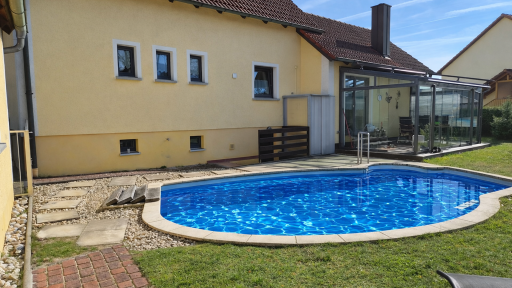 Einfamilienhaus zum Kauf 449.900 € 6 Zimmer 138 m² 707 m² Grundstück frei ab 01.10.2026 Klardorf Schwandorf 92421