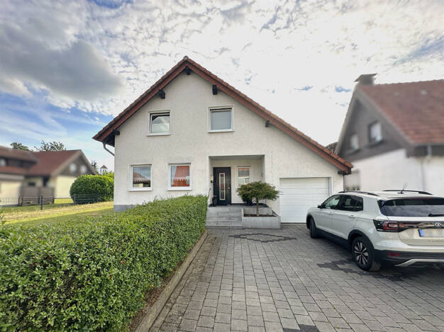 Einfamilienhaus zum Kauf 320.000 € 4 Zimmer 134 m² 391 m² Grundstück Bergheim Arnsberg-Bergheim 59757