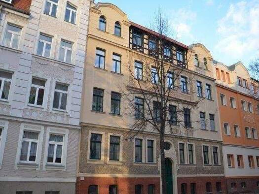 Wohnung zur Miete 563 € 3 Zimmer 69,4 m² 4. Geschoss frei ab sofort Lauchstädter Str. 22 Lutherplatz Halle (Saale) 06110