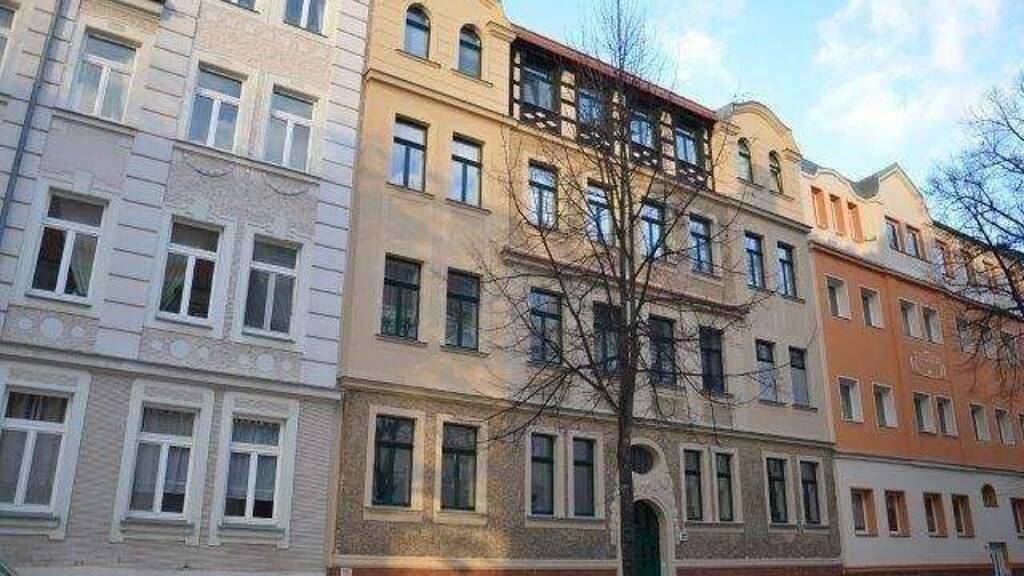 Wohnung zur Miete 563 € 3 Zimmer 69,4 m² 4. Geschoss frei ab sofort Lauchstädter Str. 22 Lutherplatz Halle (Saale) 06110
