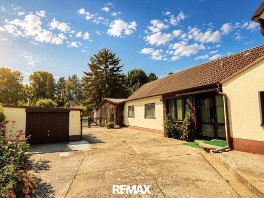 Einfamilienhaus zum Kauf 242.000 € 5 Zimmer 130 m² 2.290 m² Grundstück Gaweinstal 2191