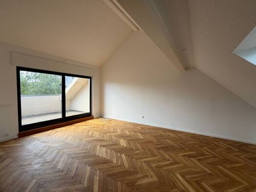 Wohnung zur Miete 980 € 3 Zimmer 90 m² 2. Geschoss Roden Saarlouis 66740