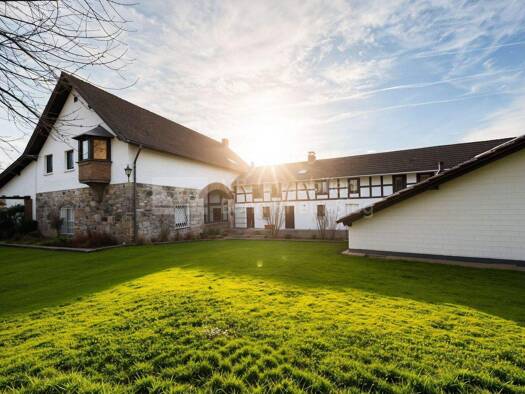 Einfamilienhaus zum Kauf 975.000 € 8 Zimmer 315 m² 1.545 m² Grundstück Werthhoven Wachtberg 53343