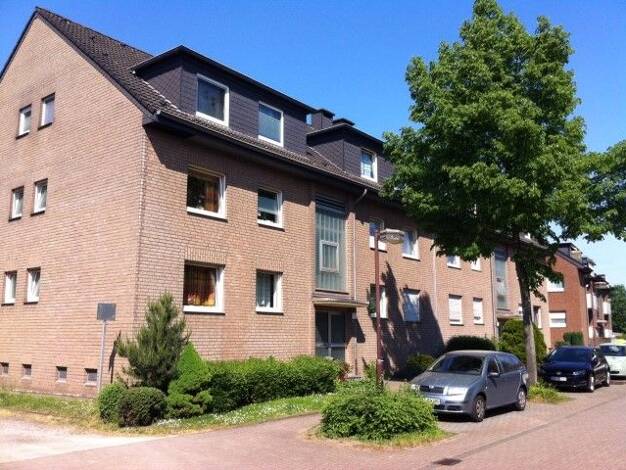 Wohnung zur Miete nur mit Wohnberechtigungsschein 374 € 3,5 Zimmer 71,3 m² 2. Geschoss frei ab 01.10.2026 Luwenstr. 18 Overbruch Walsum 47178