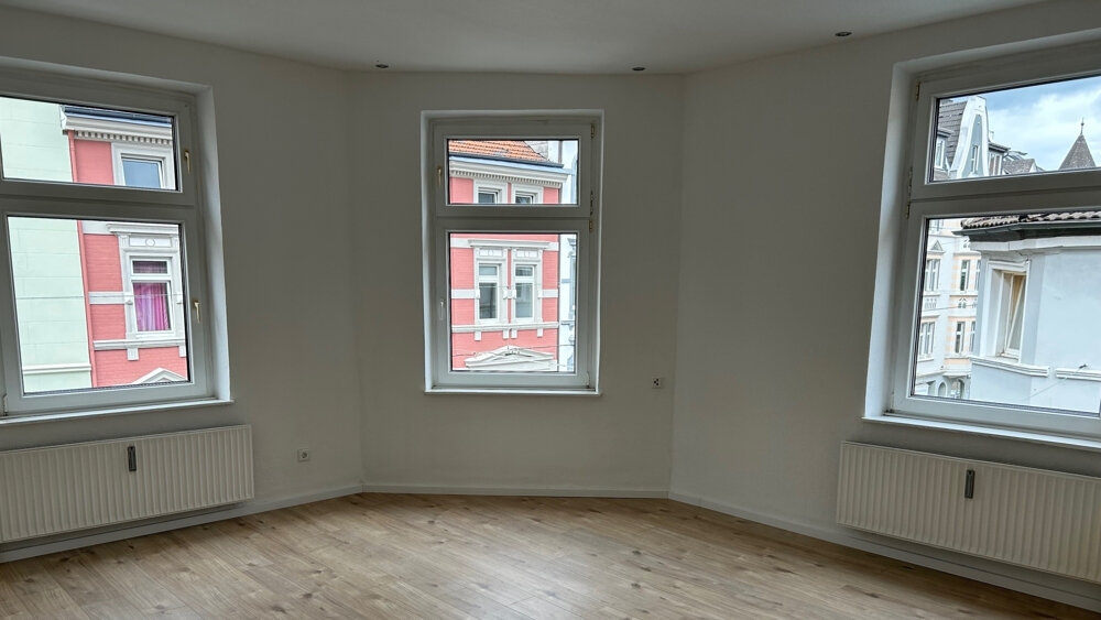 Wohnung zur Miete 451 € 2 Zimmer 75,2 m²<br/>Wohnfläche 2.<br/>Geschoss Lange Straße 59 Wehringhausen - Ost Hagen 58089