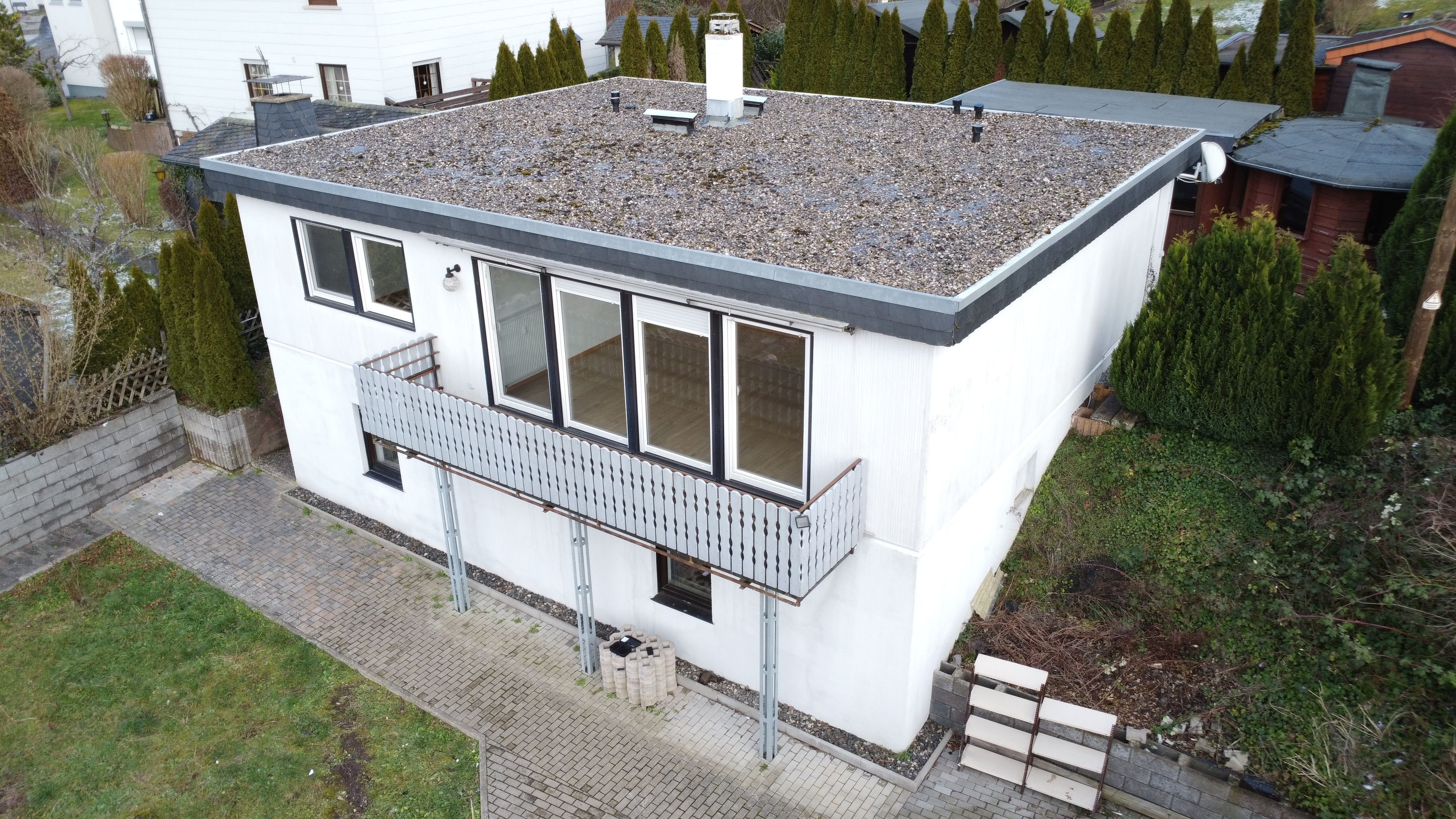 Haus zum Kauf 225.000 € 6 Zimmer 170 m²<br/>Wohnfläche 680 m²<br/>Grundstück ab sofort<br/>Verfügbarkeit Idar Idar-Oberstein 55743