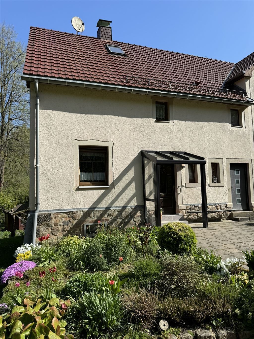 Reihenendhaus zum Kauf 130.000 € 5 Zimmer 87 m²<br/>Wohnfläche 336 m²<br/>Grundstück Heiligenborn Waldheim , Sachs 04736