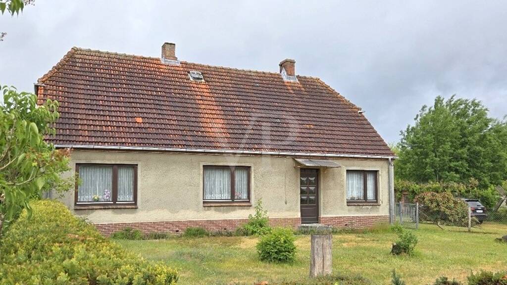 Einfamilienhaus zum Kauf 230.000 € 6 Zimmer 180 m² 8.506 m² Grundstück Malliß 19294