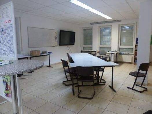 Produktionshalle zum Kauf 2.162 € 148 m² Lagerfläche Innenstadt Schweinfurt (Innenstadt) 97421