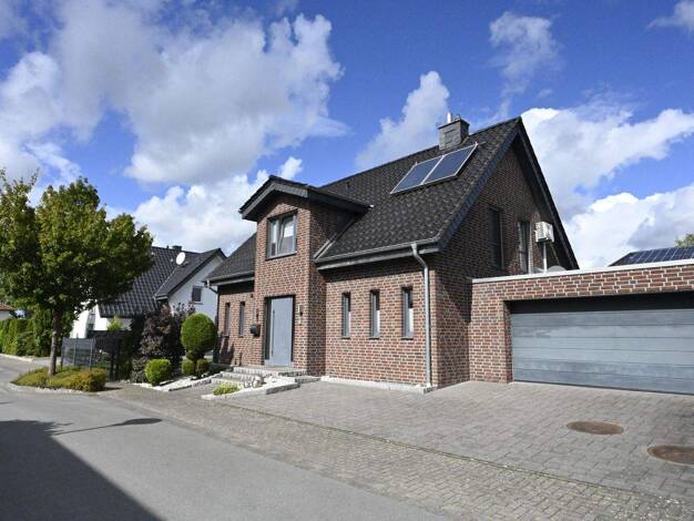 Haus zum Kauf 565.000 € 161,9 m² 525 m² Grundstück frei ab sofort Bad Waldliesborn Lippstadt 59556