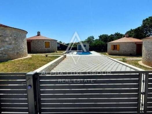 Einfamilienhaus zum Kauf 1.500.000 € 4 Zimmer 296 m² Peruški, Marčana Marčana 52206