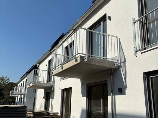 Wohnung zur Miete 1.180 € 3 Zimmer 78 m² 1. Geschoss Schönbrunn Landshut 84036