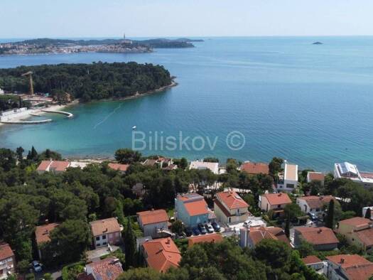 Haus zum Kauf 2.100.000 € 11 Zimmer 600 m² Rovinj