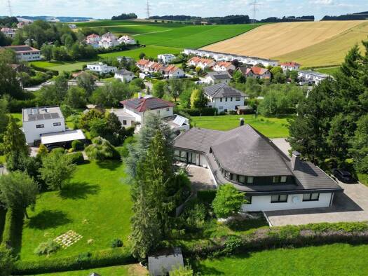 Einfamilienhaus zum Kauf 590.000 € 10 Zimmer 329,2 m² 1.830 m² Grundstück Tumeltsham 4911
