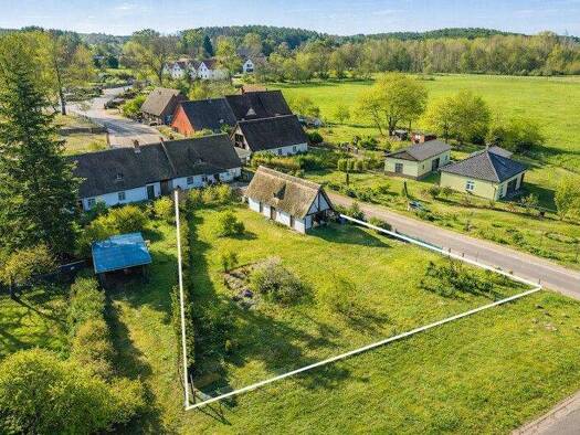 Doppelhaushälfte zum Kauf 410.000 € 5 Zimmer 126 m² 1.196 m² Grundstück Benz 17429