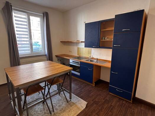 WG-Zimmer zur Miete 250 € 15 m² frei ab 01.11.2026 Oelsnitzer Straße 4 Innenstadt Hof 95028