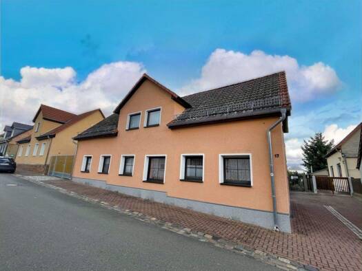 Einfamilienhaus zum Kauf 149.000 € 6 Zimmer 108,5 m² 334 m² Grundstück Blankenhain 99444