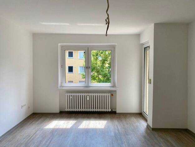 Wohnung zur Miete 750 € 2 Zimmer 55,8 m² 1. Geschoss frei ab 31.08.2026 Freiherr-vom-Stein-Straße 7 Kronberg Kronberg 61476