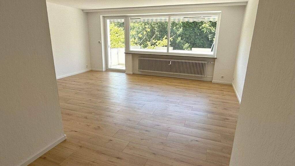 Wohnung zum Kauf 165.000 € 3 Zimmer 92 m² 2. Geschoss Heppens Wilhelmshaven 26384