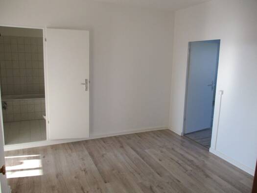 Wohnung zur Miete 487 € 3 Zimmer 69 m² 3. Geschoss frei ab 01.05.2026 Tschirchdamm 23 Hohenstücken Brandenburg an der Havel 14772