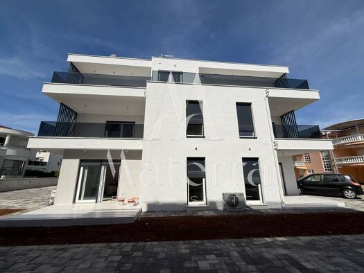 Wohnung zum Kauf 460.000 € 4 Zimmer 2. Geschoss Vodice 22211