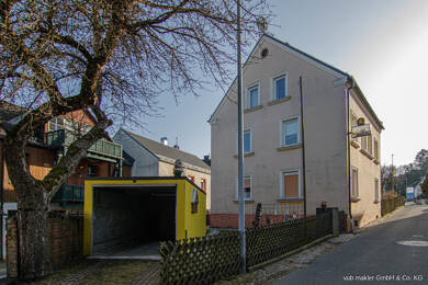 Mehrfamilienhaus zum Kauf 135.000 € 8 Zimmer 110 m² 208 m² Grundstück Helmbrechts Helmbrechts 95233
