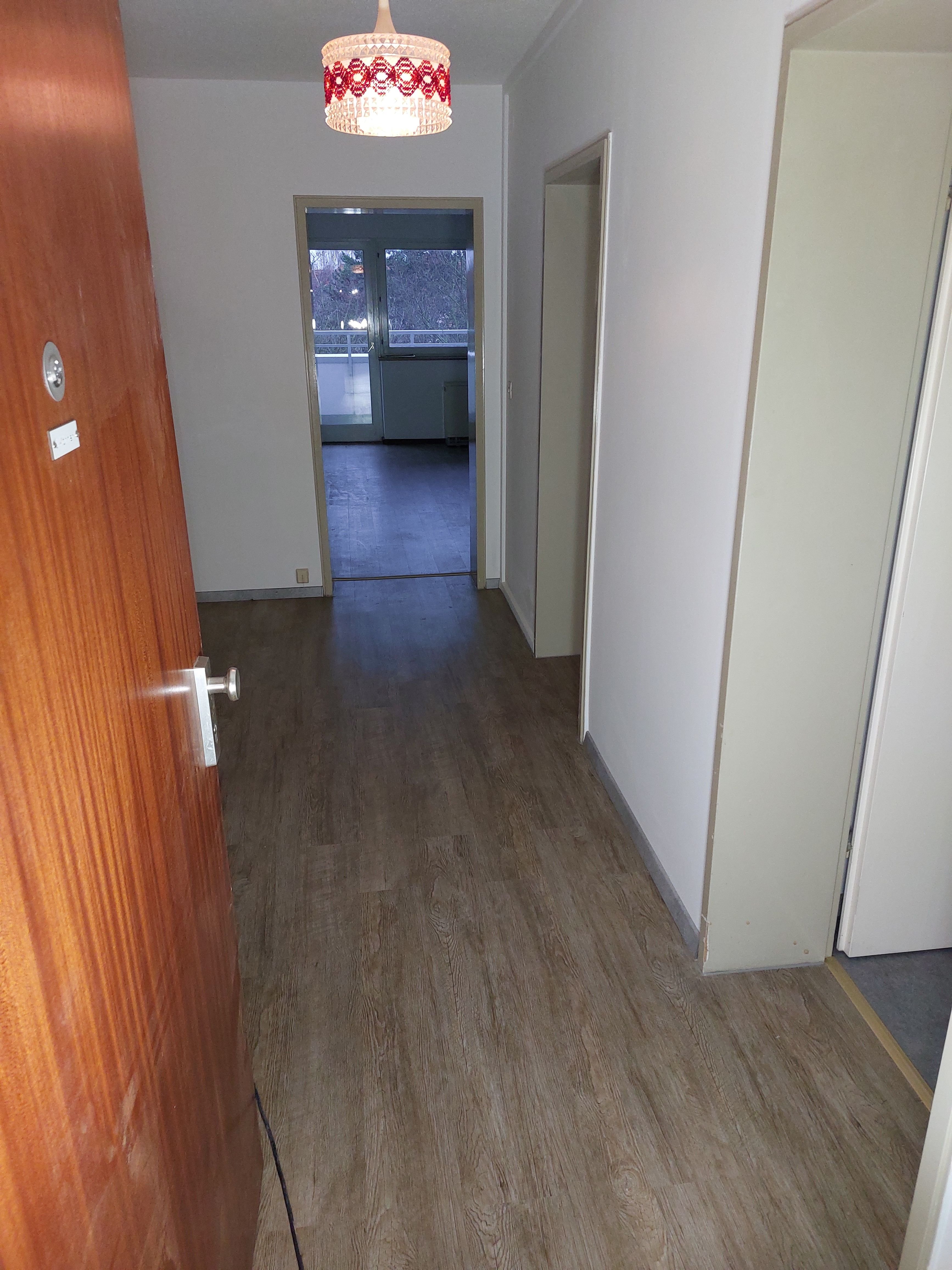 Wohnung zur Miete 850 € 3 Zimmer 85 m²<br/>Wohnfläche 4.<br/>Geschoss ab sofort<br/>Verfügbarkeit Büchenbach - Dorf Erlangen 91056