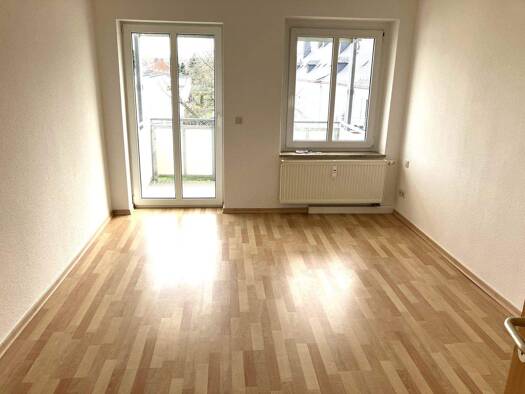 Wohnung zur Miete 340 € 2 Zimmer 55 m² Geschoss 2/3 frei ab sofort Reichenbrander Straße 16 Reichenbrand Chemnitz 09117