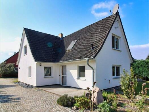 Einfamilienhaus zum Kauf 420.000 € 4 Zimmer 120 m² 969 m² Grundstück frei ab sofort Eberswalde 16225