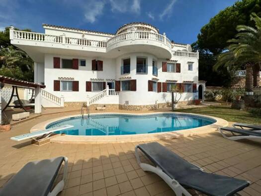 Chalet zum Kauf 1.499.000 € 6 Zimmer 1.661 m² Alcalà de Xivert 12579