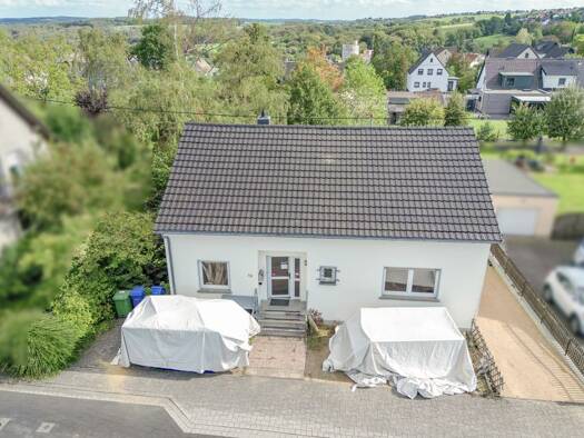 Einfamilienhaus zum Kauf provisionsfrei 257.000 € 3 Zimmer 85,5 m² 809 m² Grundstück Vettelschoß Vettelschoß 53560