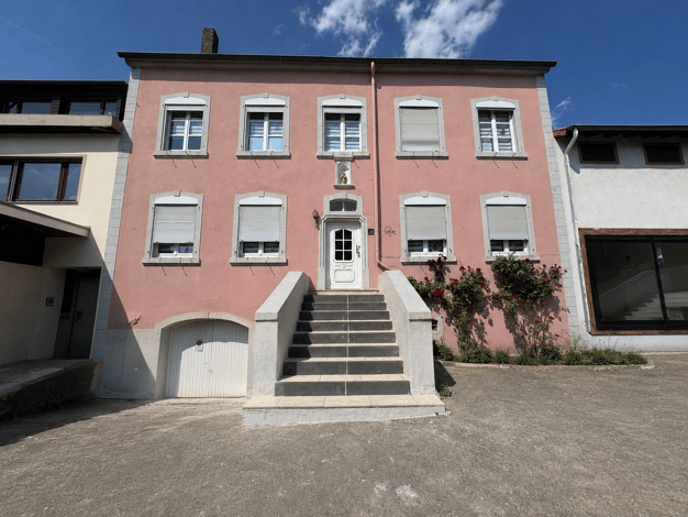 Einfamilienhaus zum Kauf 499.000 € 6 Zimmer 230 m² 676 m² Grundstück Bergstraße 13 Perl Perl 66706