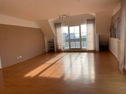 Maisonette zur Miete 1.250 € 3 Zimmer 89 m² Geschoss 2/3 frei ab sofort Hofheim Hofheim am Taunus 65719