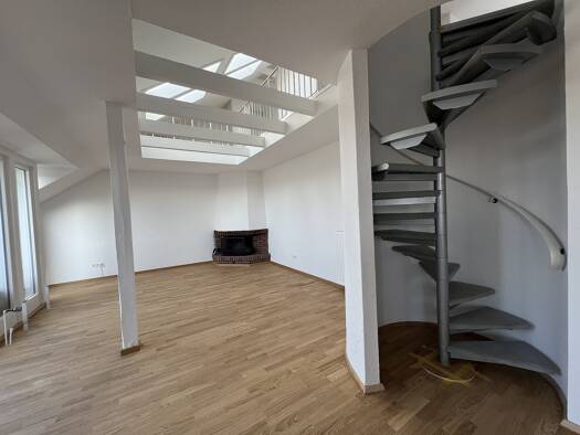 Wohnung zur Miete 1.690 € 4 Zimmer 142 m² Dachgeschoss, 5. Geschoss frei ab sofort Altstadt Bremen 28195