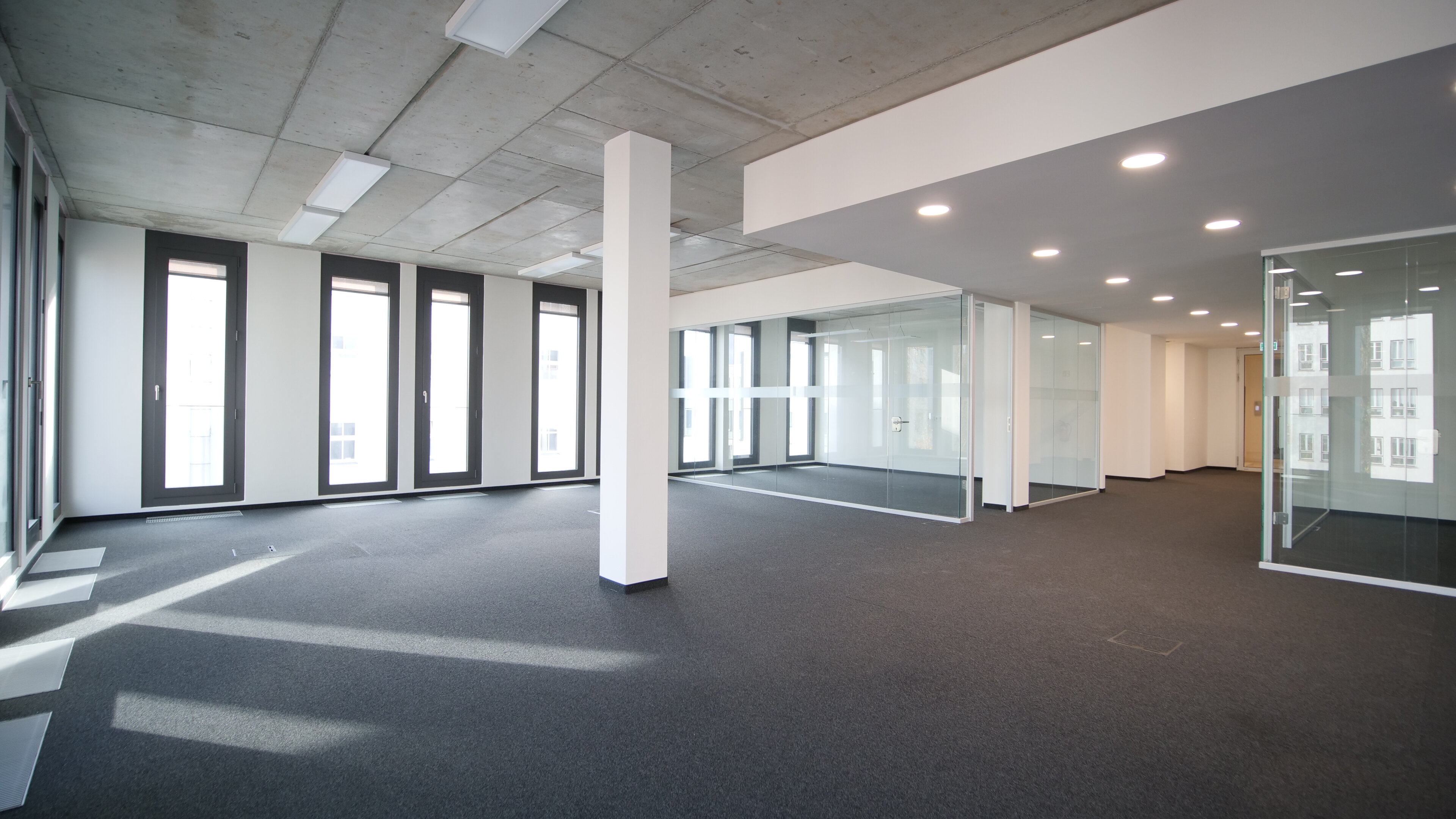 Büro-/Praxisfläche zur Miete provisionsfrei 17 € 830 m²<br/>Bürofläche ab 242 m²<br/>Teilbarkeit Adlershof Berlin 12489