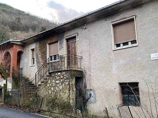 Haus zum Kauf 39.000 € 2.100 m² Ferentillo 05034