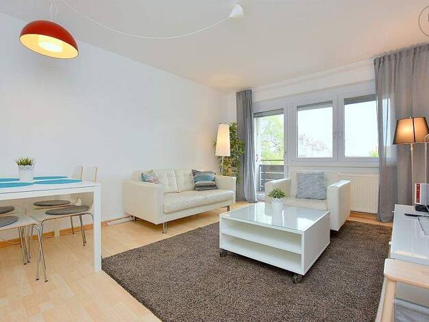 Wohnung zur Miete Wohnen auf Zeit 1.590 € 3 Zimmer 65 m² frei ab sofort West Stuttgart 70193