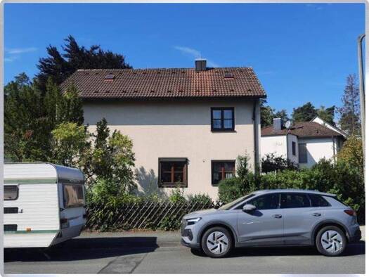 Einfamilienhaus zum Kauf 842.000 € 709 m² Grundstück frei ab sofort Alterlangen Erlangen 91056