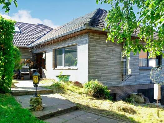Bungalow zum Kauf 249.000 € 6 Zimmer 130 m² 949 m² Grundstück Werlaburgdorf Schladen-Werla 38315