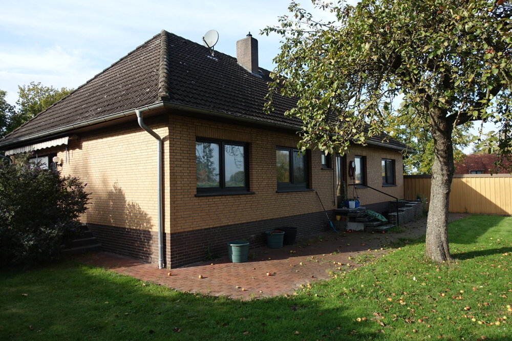 Bungalow zum Kauf 210.000 € 5 Zimmer 136 m²<br/>Wohnfläche 2.090 m²<br/>Grundstück Wietzen Wietzen 31613