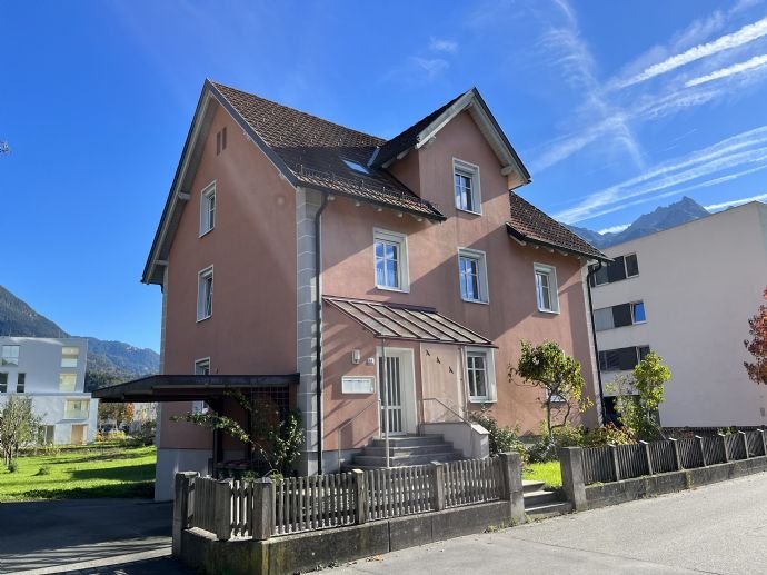 Mehrfamilienhaus zum Kauf provisionsfrei 1.125.000 € 14 Zimmer 216 m²<br/>Wohnfläche 417 m²<br/>Grundstück ab sofort<br/>Verfügbarkeit Kapuzinerstraße 14 Bludenz 6700