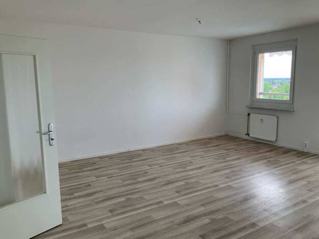 Wohnung zur Miete 537 € 3 Zimmer 88,4 m² 10. Geschoss frei ab 01.07.2025 Stuttgarter Allee 14 Grünau - Mitte Leipzig 04209