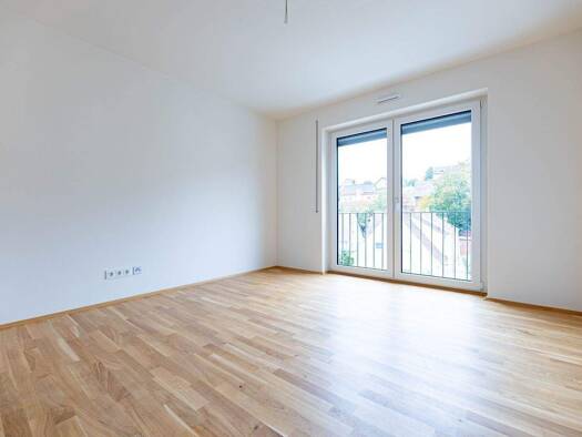 Wohnung zur Miete 680 € 2 Zimmer 62 m² Maxhütter Str. Burglengenfeld 93133