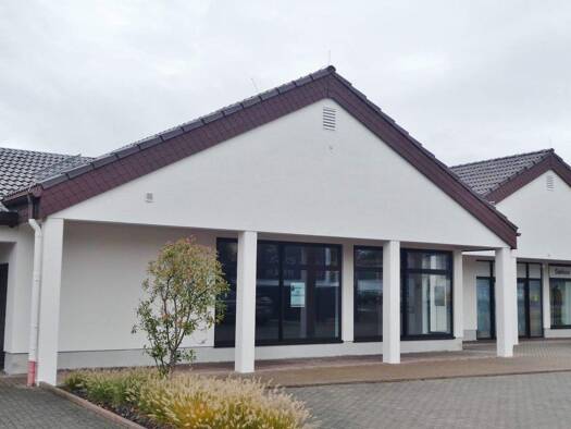 Verkaufsfläche zur Miete 2.800 € 576 m² Verkaufsfläche Großwallstadt 63868