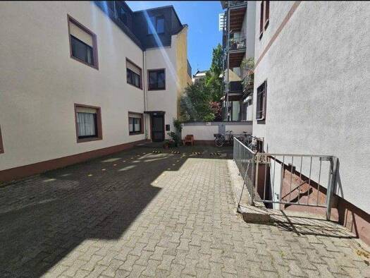 Außenstellplatz zur Miete provisionsfrei 150 € Neuhofstrasse 00 Nordend-West Frankfurt am Main 60318