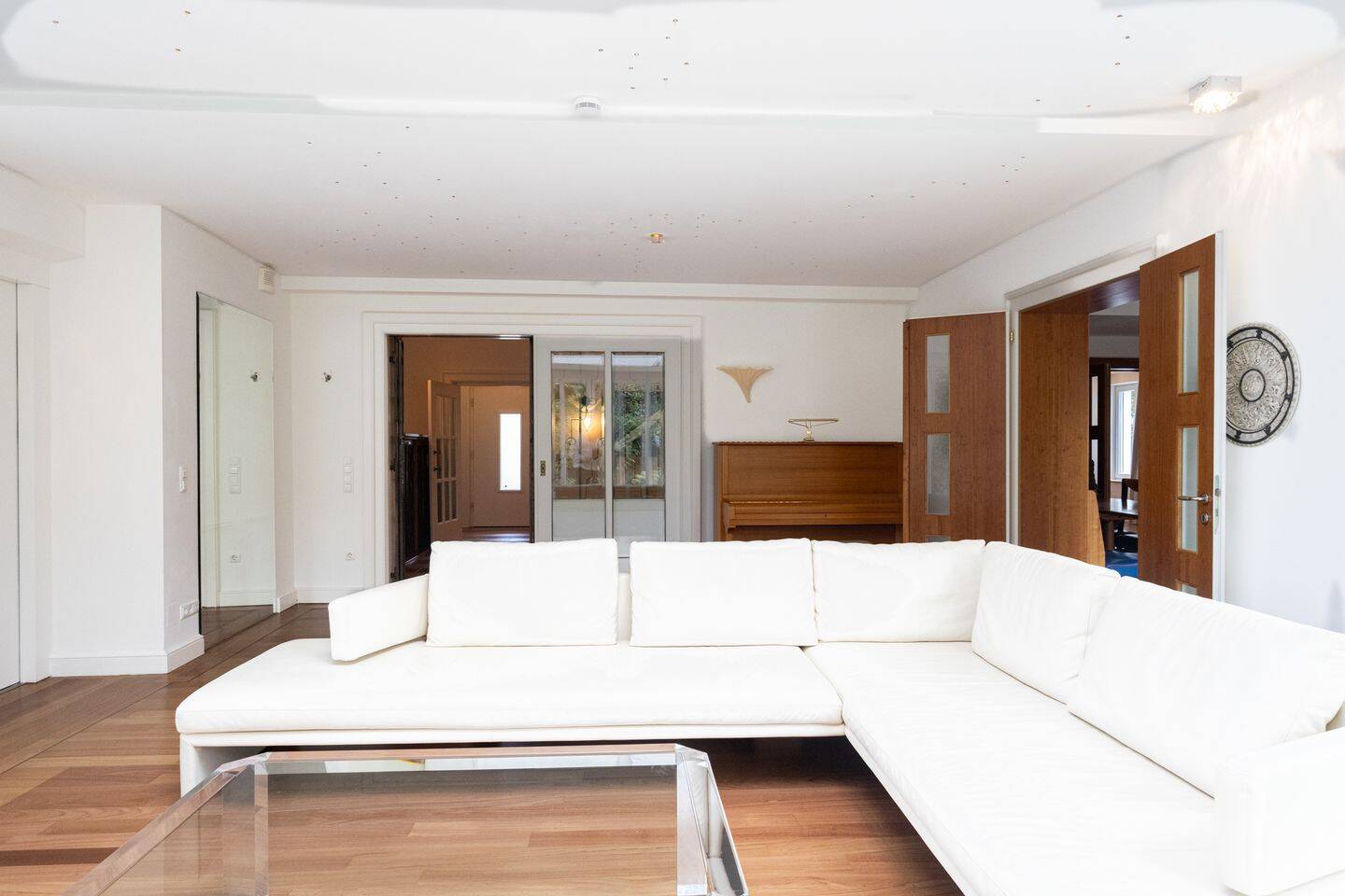 Property thumbnail 9