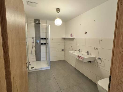 Wohnung zur Miete 1.270 € 3 Zimmer 94 m² Großreuth h d Veste Weiterer Innenstadtgürtel West / Nord / Ost 90425
